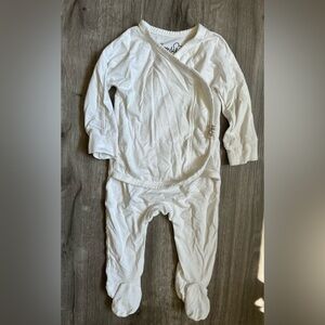 3-6 months Bonsie baby skin to skin